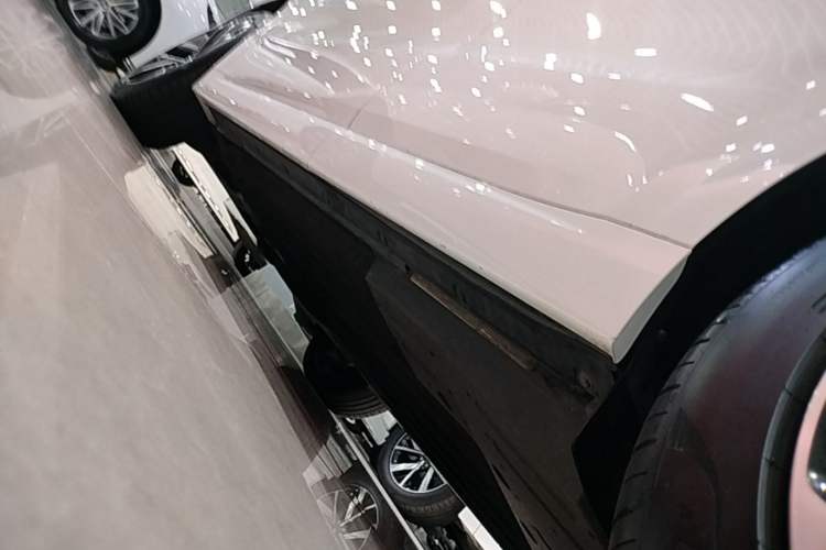Used Li Auto L6 2024 Max Left Side Sill