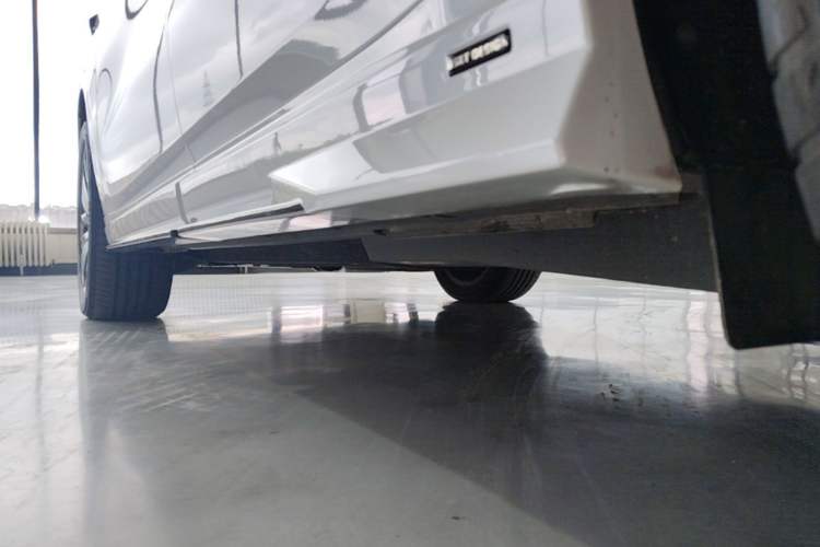 Used Li Auto L6 2024 Pro Model Left Side Sill
