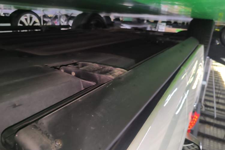 Used Li Auto L6 2024 Pro Model Left Side Sill