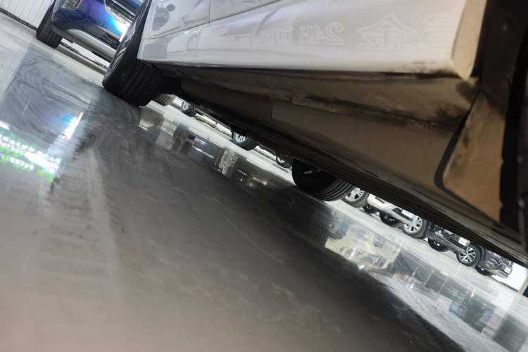 Used Li Auto L6 2024 Pro Model Left Side Sill