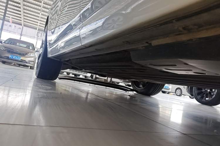Used Li Auto L6 2024 Pro Model Left Side Sill