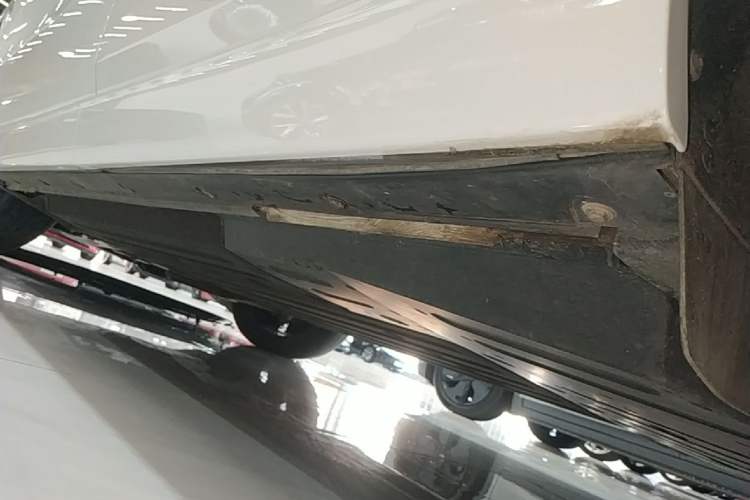 Used Li Auto L6 2024 Pro Model Left Side Sill