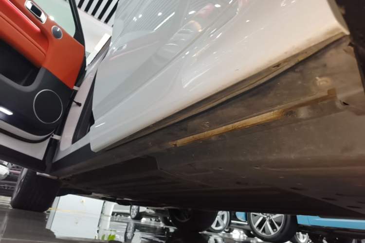 Used Li Auto L6 2024 Pro Model Left Side Sill