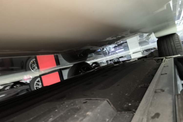 Used Li Auto L6 2024 Pro Model Left Side Sill