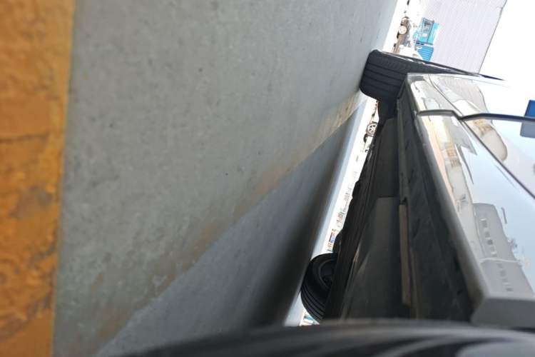 Used Li Auto L6 2024 Pro Model Left Side Sill