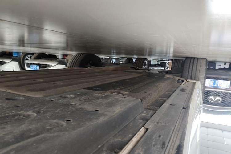 Used Li Auto L6 2024 Pro Model Left Side Sill