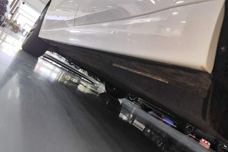 Used Li Auto L6 2024 Pro Model Left Side Sill