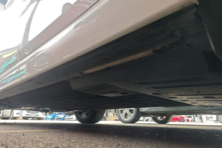 Used Li Auto L6 2024 Pro Model Left Side Sill