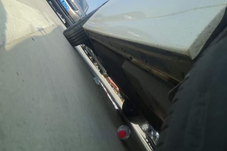 Used Li Auto L6 2024 Pro Model Left Side Sill