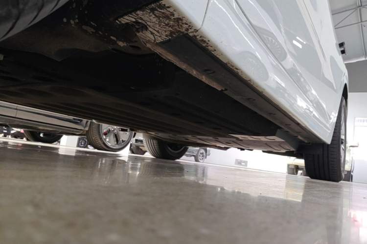 Used Li Auto L6 2024 Pro Model Left Side Sill