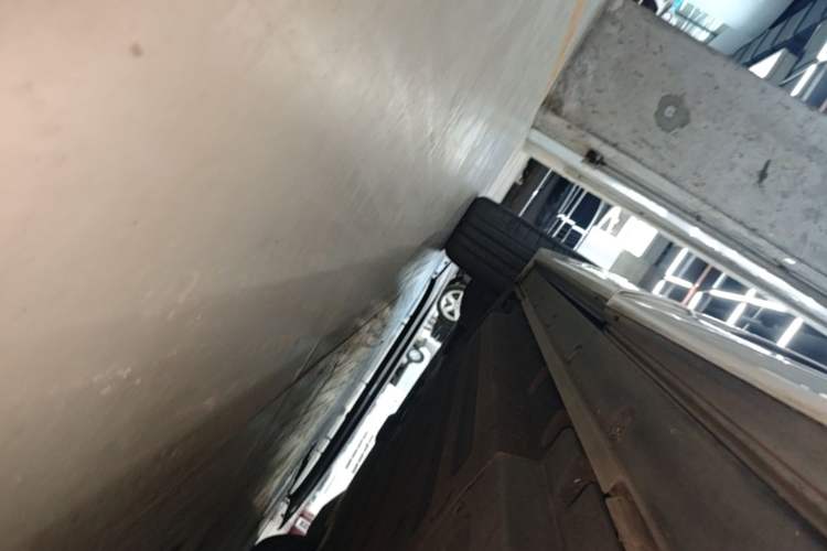 Used Li Auto L6 2024 Pro Model Left Side Sill