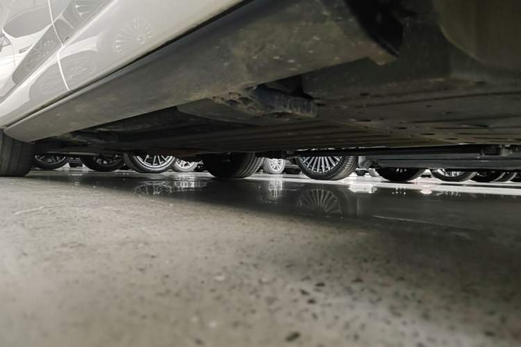 Used Li Auto L6 2024 Pro Model Left Side Sill