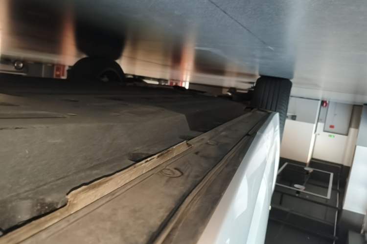 Used Li Auto L6 2024 Max Left Side Sill