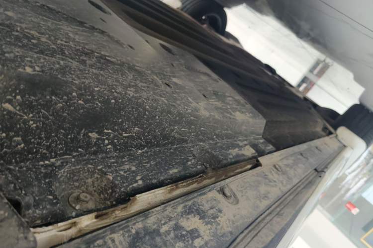 Used Li Auto L6 2024 Pro Model Left Side Sill