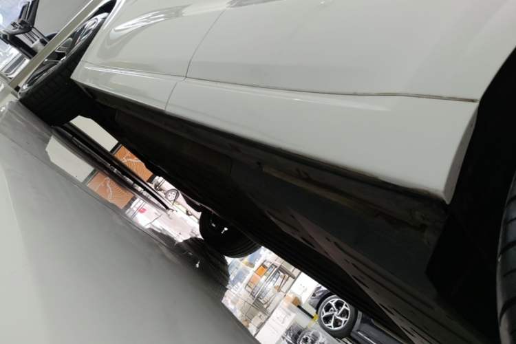 Used Li Auto L6 2024 Pro Model Left Side Sill