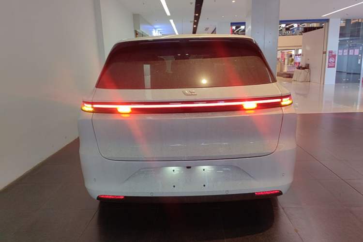 Used Li Auto L6 2024 Pro Model Rear