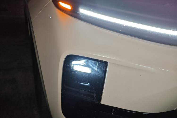 Used Li Auto L6 2024 Pro Model Right Front Headlight