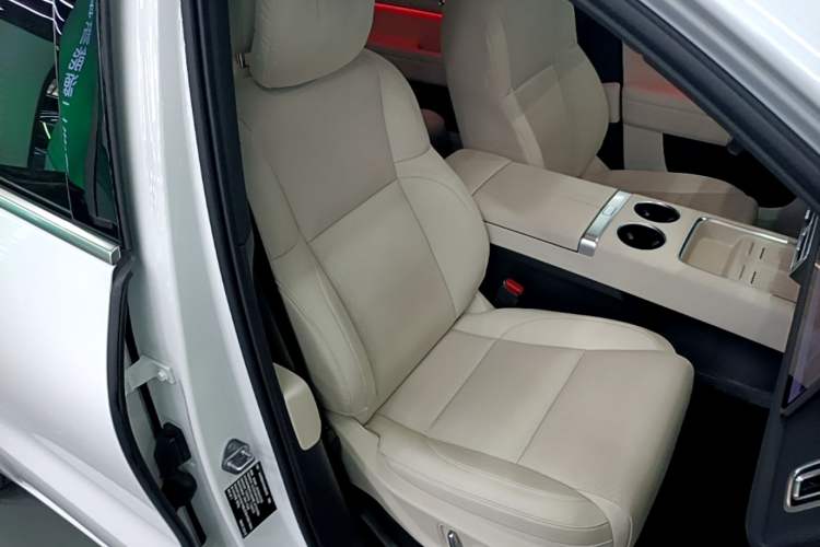 Used Li Auto L6 2024 Pro Model Right Front Seat