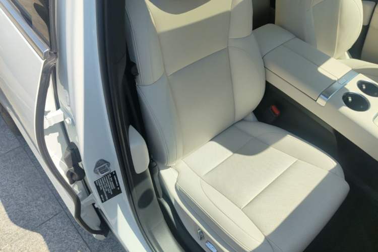 Used Li Auto L6 2024 Max Right Front Seat