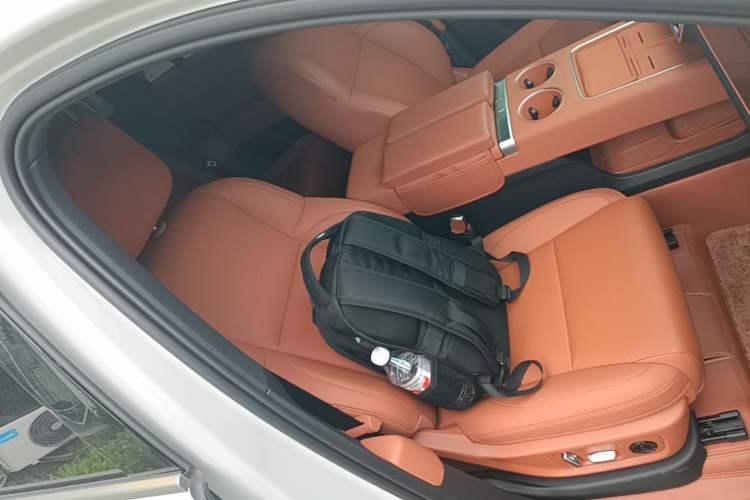 Used Li Auto L6 2024 Pro Model Right Front Seat