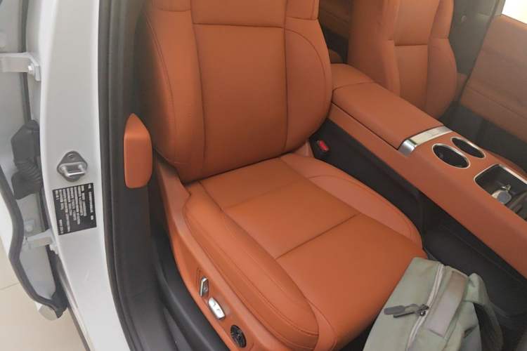 Used Li Auto L6 2024 Pro Model Right Front Seat