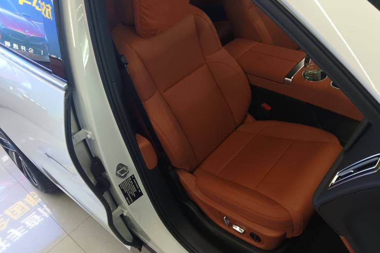 Used Li Auto L6 2024 Max Right Front Seat