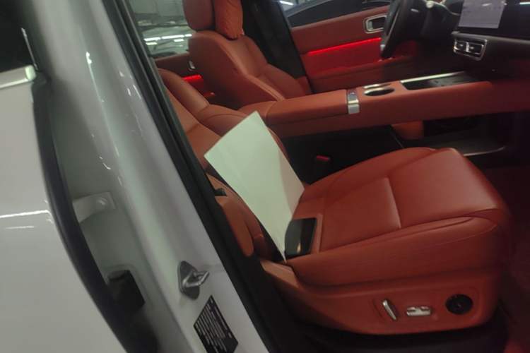 Used Li Auto L6 2024 Pro Model Right Front Seat