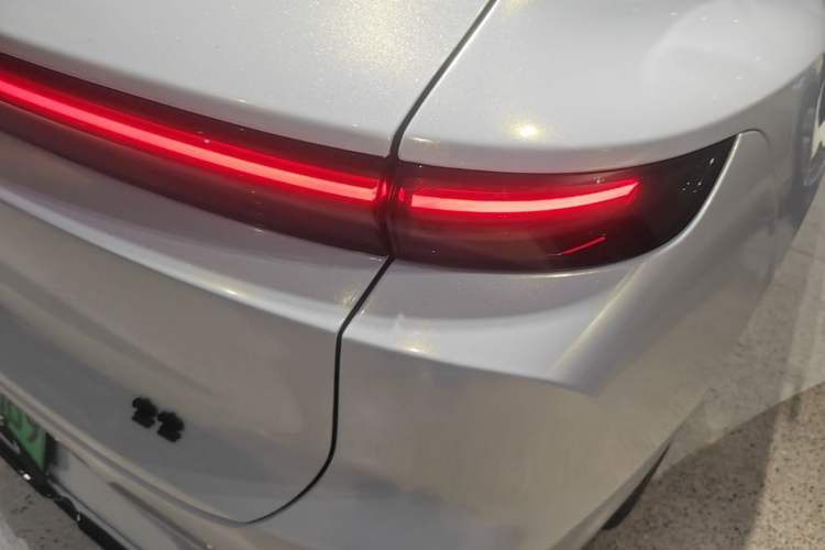 Used Li Auto L6 2024 Pro Model Right Rear Taillight