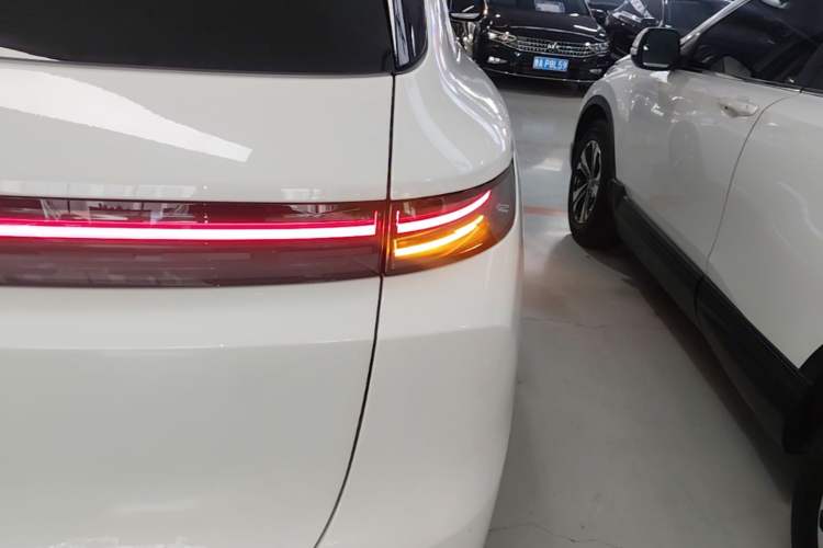 Used Li Auto L6 2024 Pro Model Right Rear Taillight