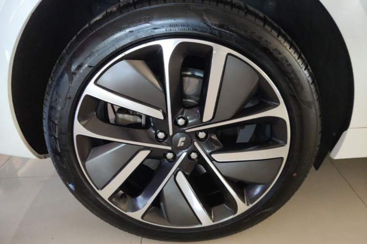 Used Li Auto L6 2024 Max Right Rear Wheel Hub