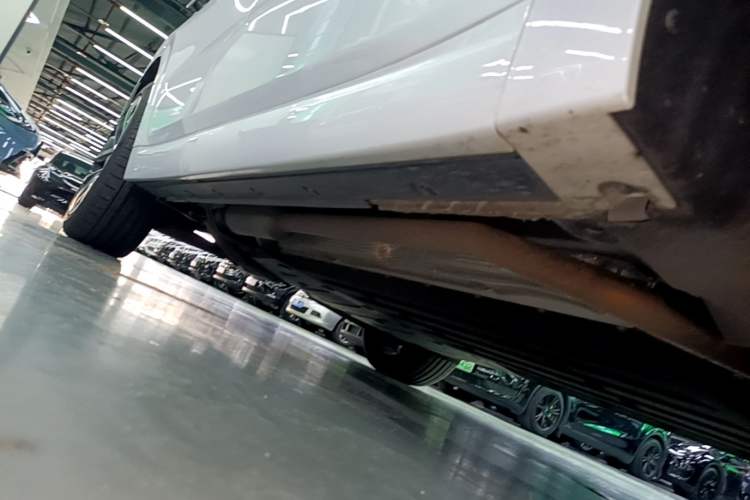 Used Li Auto L6 2024 Pro Model Right Side Sill