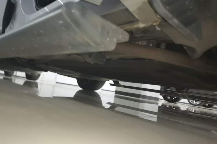 Used Li Auto L6 2024 Pro Model Right Side Sill