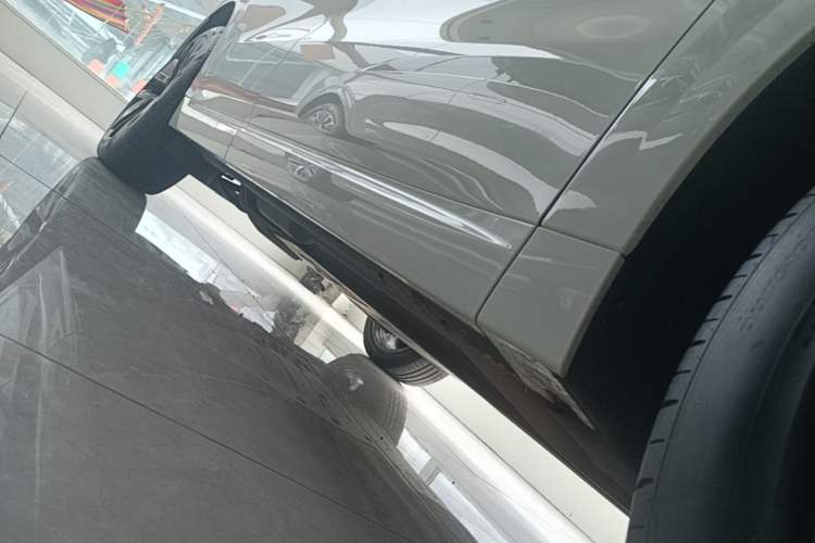 Used Li Auto L6 2024 Pro Model Right Side Sill