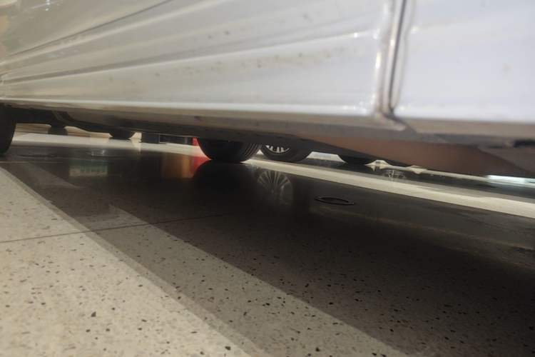 Used Li Auto L6 2024 Pro Model Right Side Sill