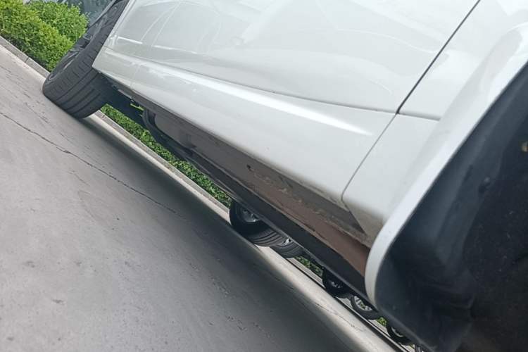 Used Li Auto L6 2024 Pro Model Right Side Sill
