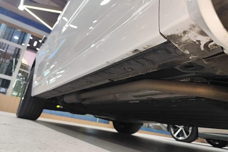 Used Li Auto L6 2024 Pro Model Right Side Sill