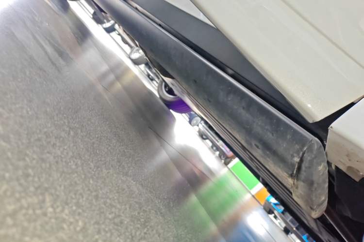 Used Li Auto L6 2024 Pro Model Right Side Sill