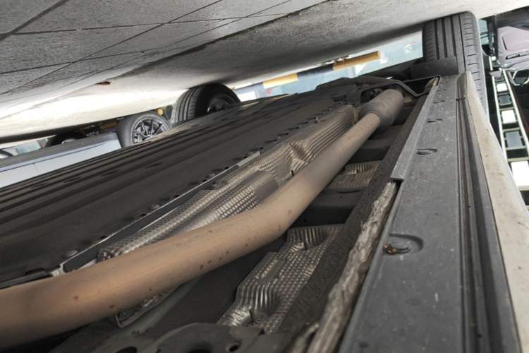 Used Li Auto L6 2024 Pro Model Right Side Sill