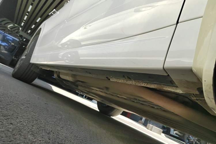 Used Li Auto L6 2024 Pro Model Right Side Sill
