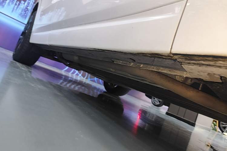 Used Li Auto L6 2024 Pro Model Right Side Sill