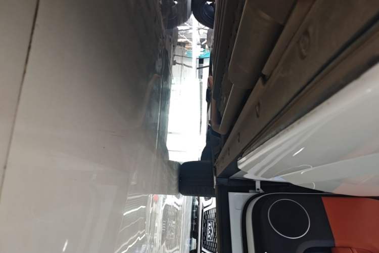 Used Li Auto L6 2024 Pro Model Right Side Sill