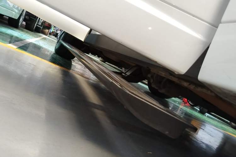 Used Li Auto L6 2024 Pro Model Right Side Sill