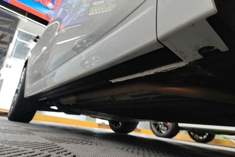 Used Li Auto L6 2024 Pro Model Right Side Sill