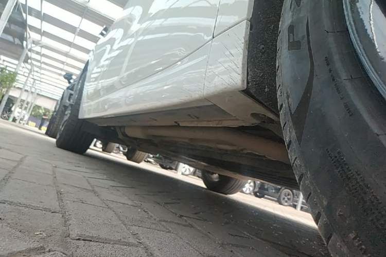 Used Li Auto L6 2024 Pro Model Right Side Sill