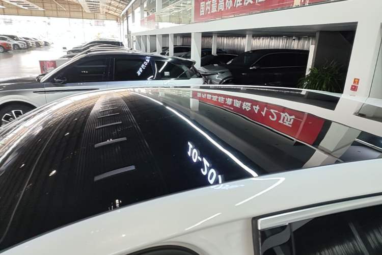 Used Li Auto L6 2024 Pro Model Roof
