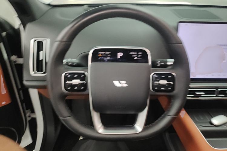 Used Li Auto L6 2024 Pro Model Steering Wheel