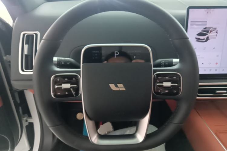 Used Li Auto L6 2024 Pro Model Steering Wheel