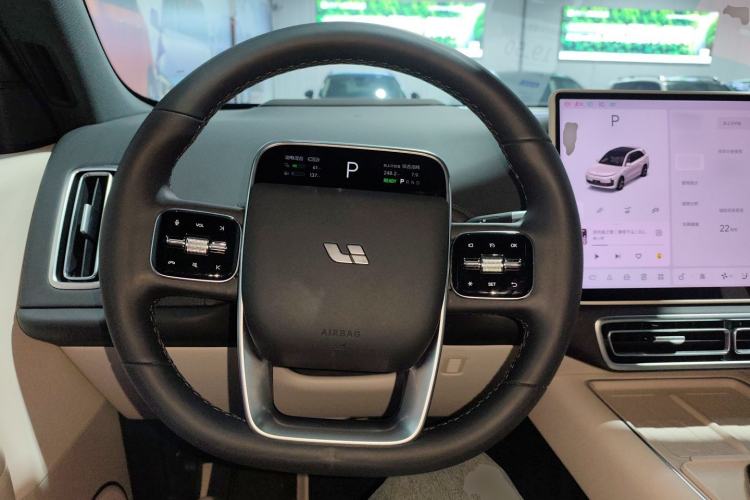 Used Li Auto L6 2024 Pro Model Steering Wheel