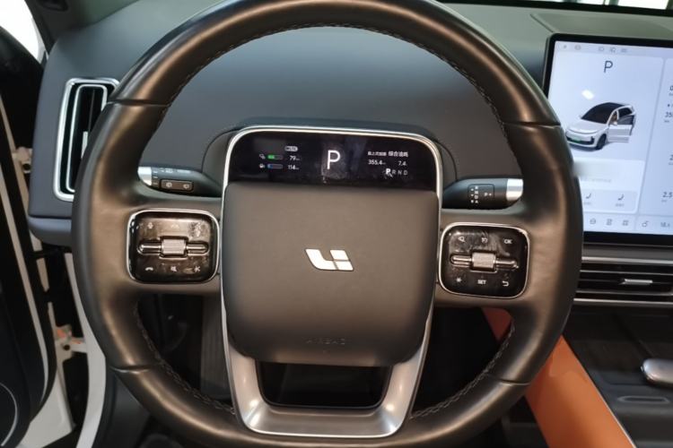 Used Li Auto L6 2024 Pro Model Steering Wheel