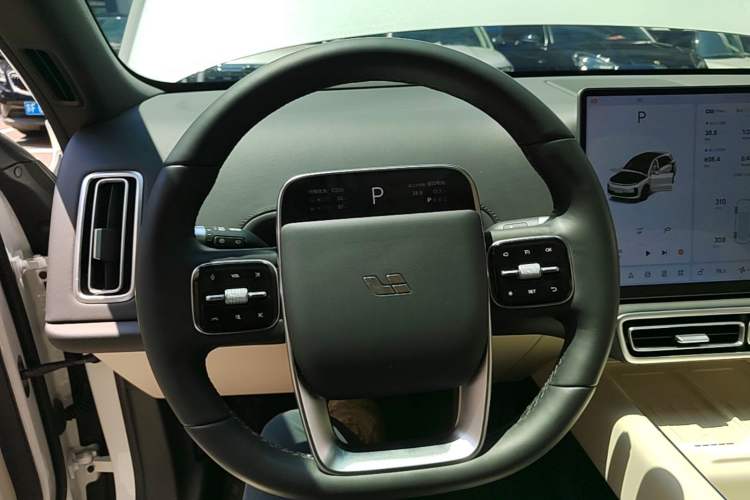 Used Li Auto L6 2024 Pro Model Steering Wheel